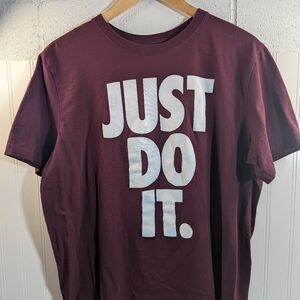 Nike Burgundy Maroon Just Do It Men's Tee Sz L